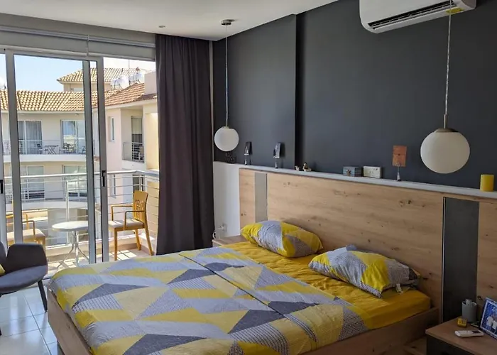 Luxury 2-bedroom Apt. With Seaview شقة بروتاراس